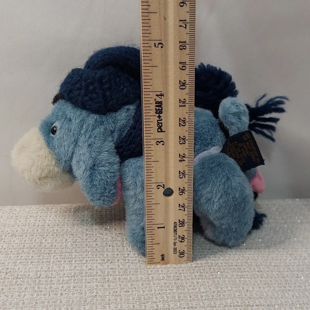 Disney Boyds Collection Eeyore Plush Ornament Blue Knit Hat Scarf Snowflake 6in - Picture 15 of 15